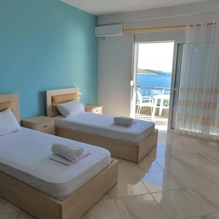 Hotel Santa Paola Daire *