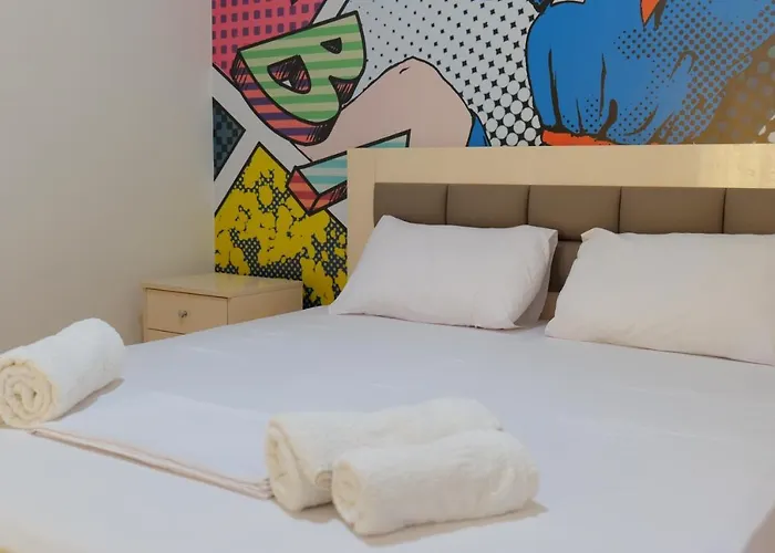 アパート Hotel Santa Paola Sarandë